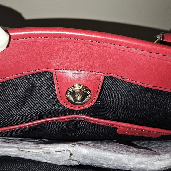 Authentic Burberry Bag - Picture 4 of 13